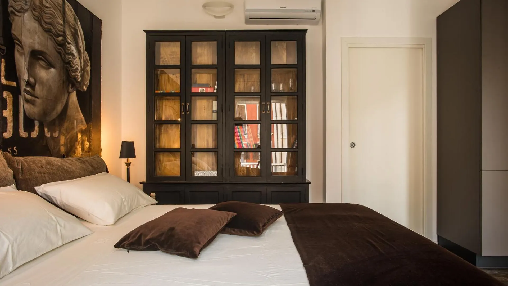 Cagliari Luxury Design Apartment